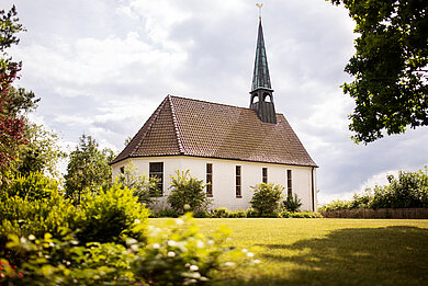 Kirche Niederkleveez Bösdorf