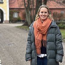 Betriebsleiterin Jana Blümel auf dem gräflichen Gut Damp.